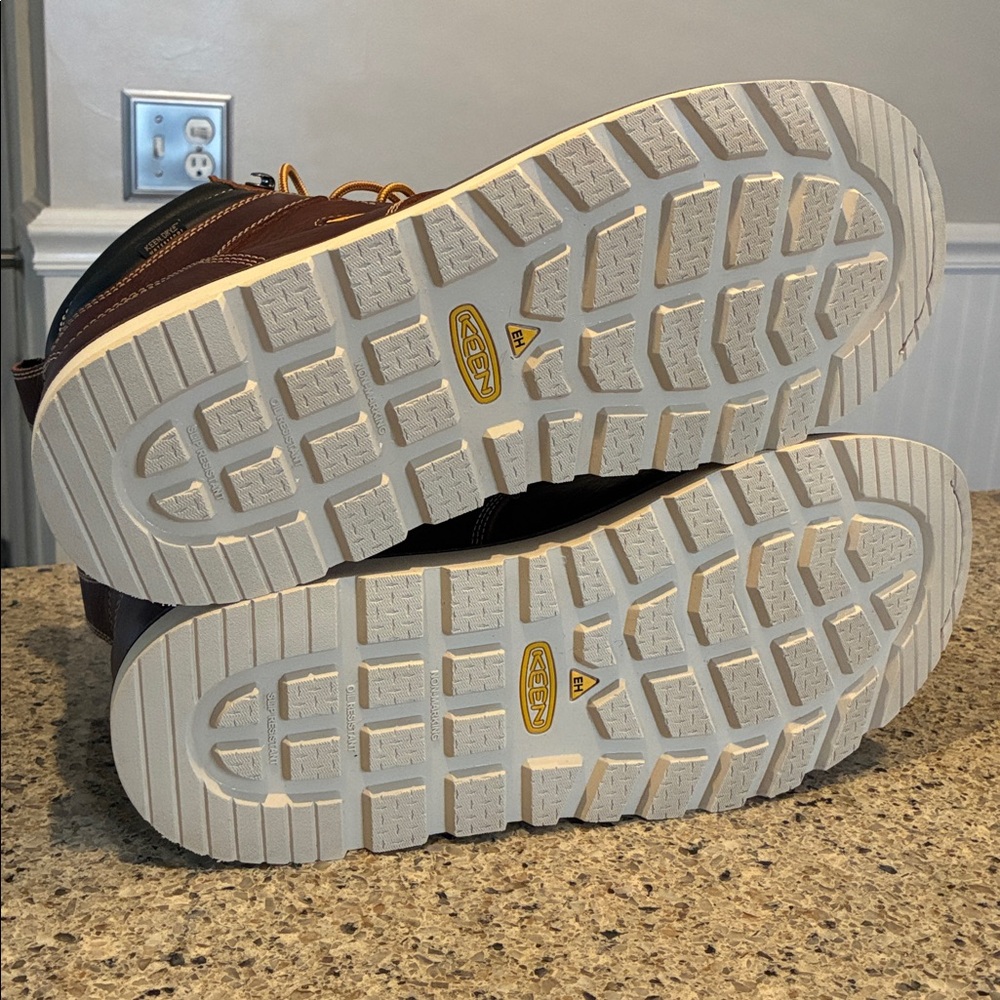 Men’s 14 Wide Keen Cincinnati Work Boots - Picture 6 of 8